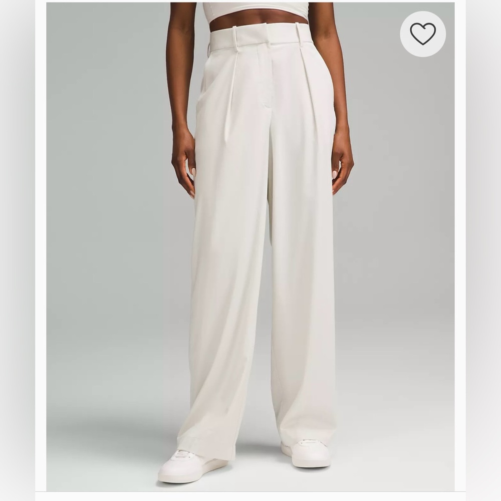 Lululemon Athletica Cream Women's Trousers